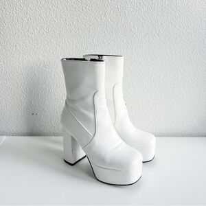 Lamoda White Making Moves Platform Ankle Boots | Size 6